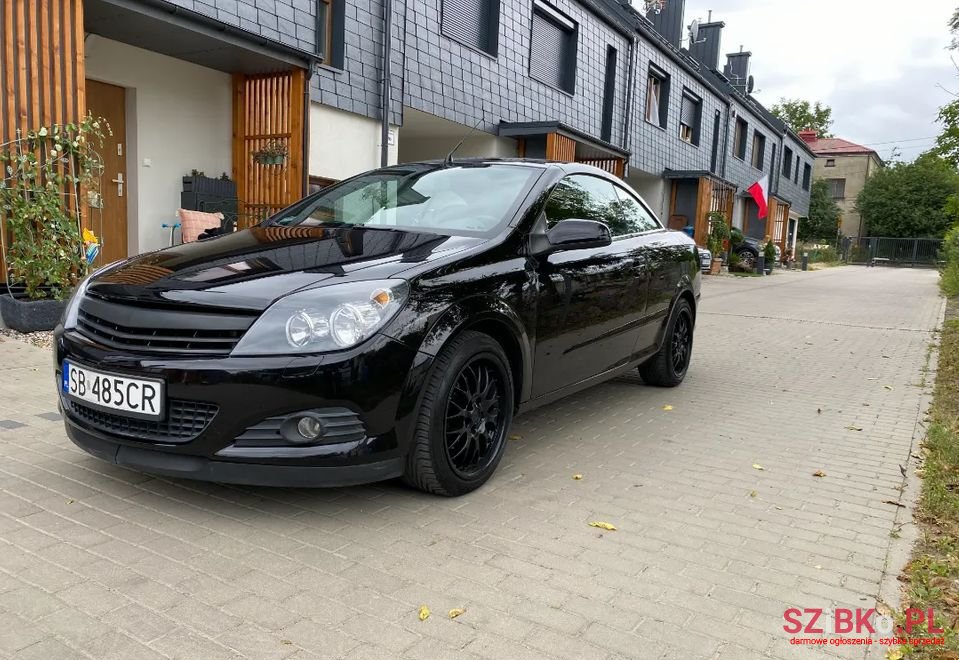 2007' Opel Astra photo #1