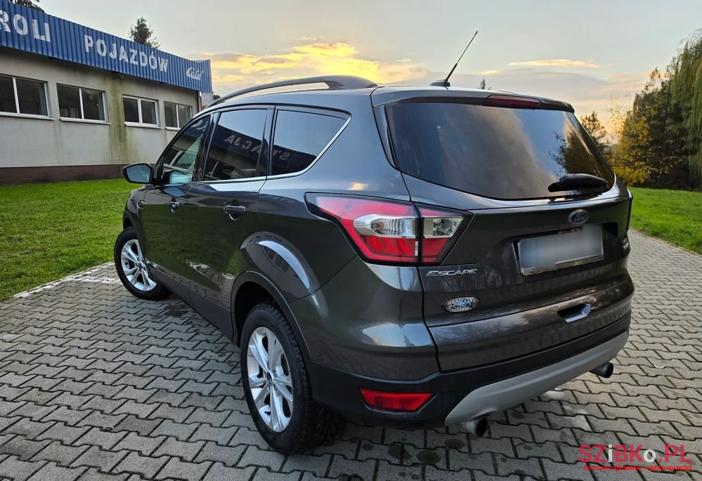 2017' Ford Escape photo #5