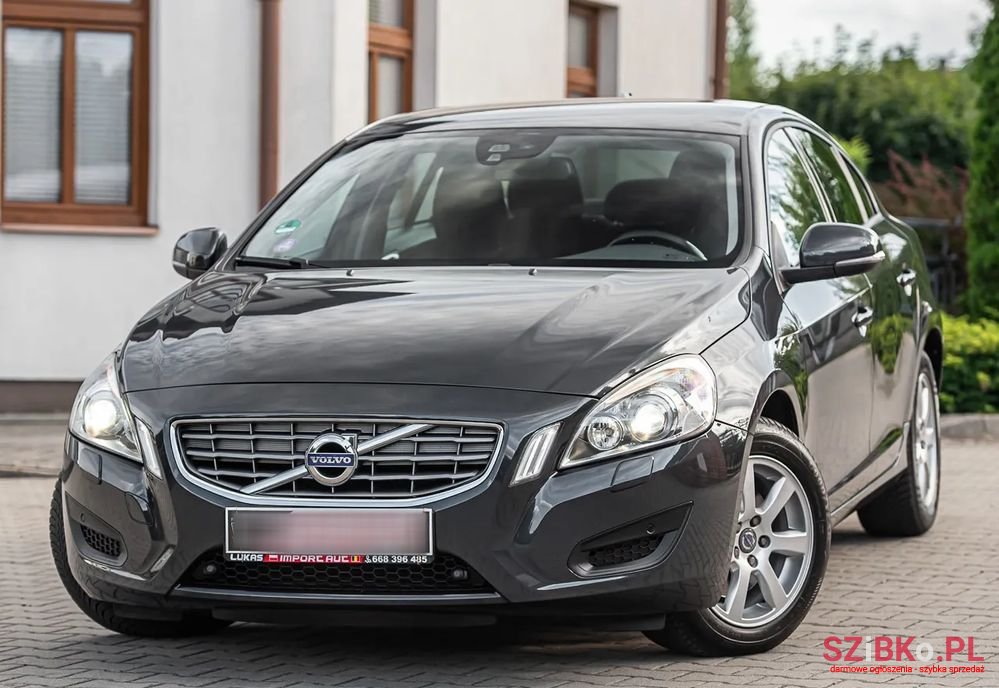 2013' Volvo S60 D2 Edition Pro photo #5