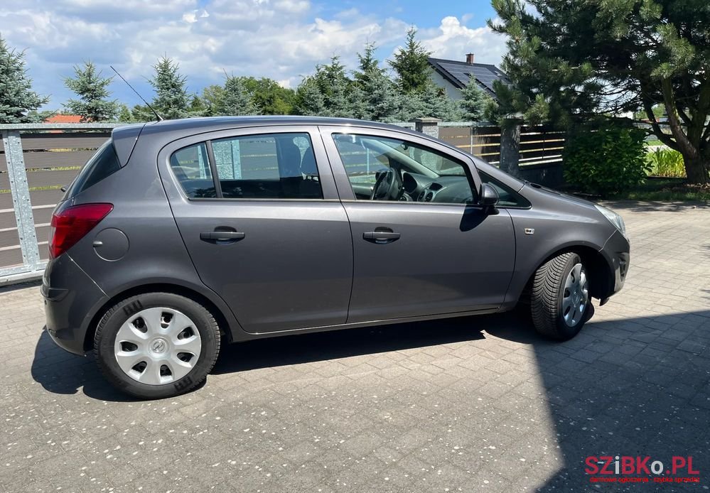 2011' Opel Corsa 1.2 16V Enjoy photo #5