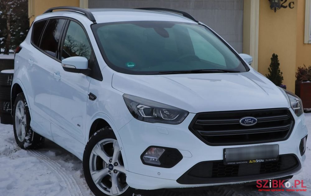 2017' Ford Kuga 2.0 Tdci 4X4 St-Line photo #1
