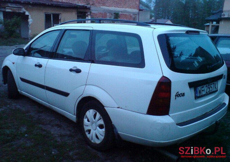 1999' Ford Focus photo #1