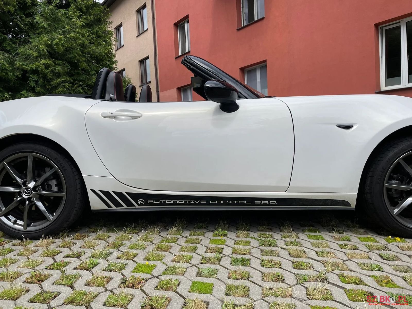 2017' Mazda MX-5 photo #4