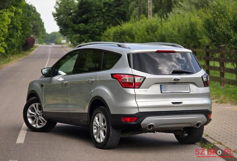 2017' Ford Kuga photo #2