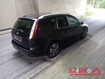 2008' Ford Focus photo #5