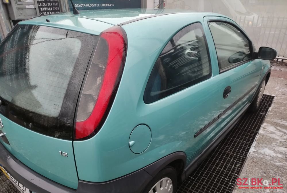 2002' Opel Corsa 1.2 16V Comfort photo #5