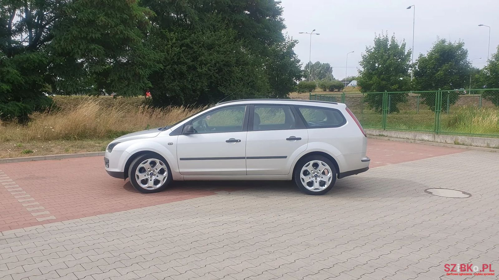 2005' Ford Focus photo #5