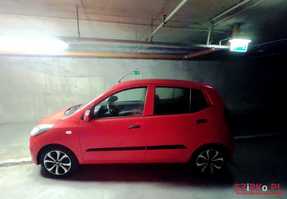 2012' Hyundai i10 photo #4