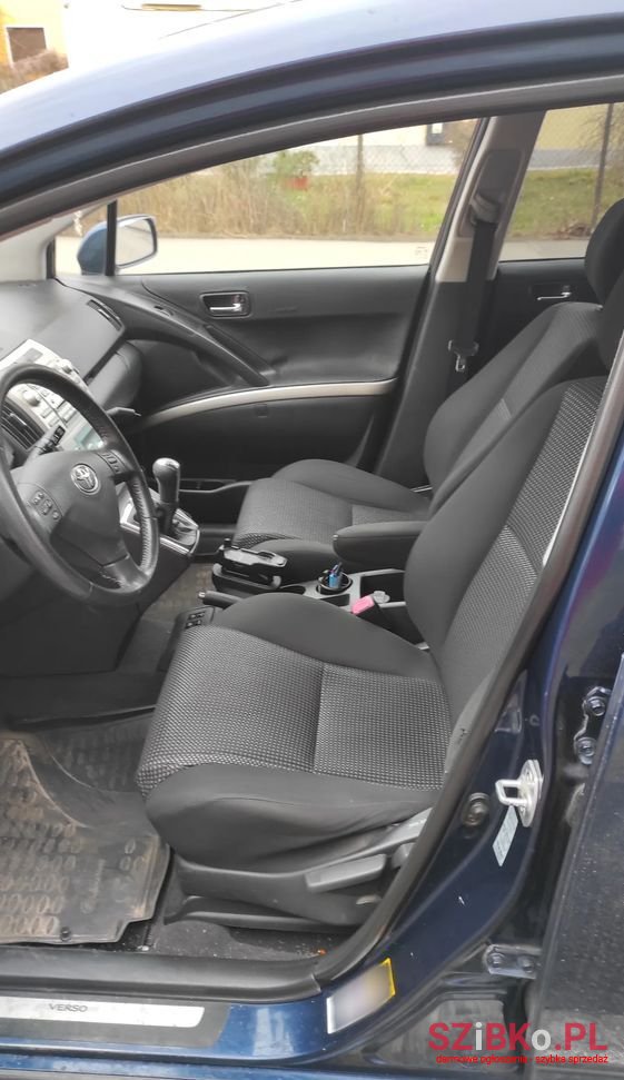 2006' Toyota Corolla Verso photo #4