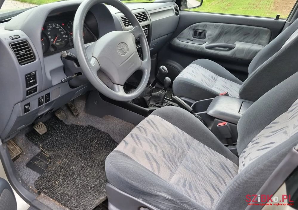 2001' Toyota Land Cruiser Prado 90 3.0 D4D photo #6