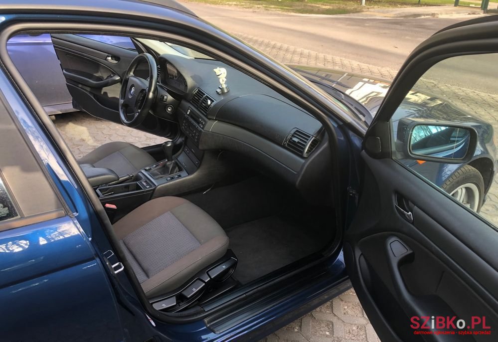 2003' BMW 3 Series 318I Touring photo #4