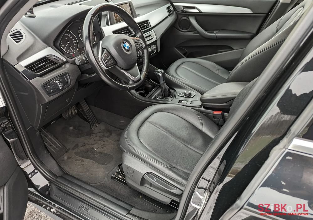 2016' BMW X1 Sdrive18I photo #4