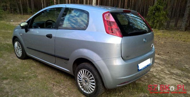 2006' Fiat Punto photo #1