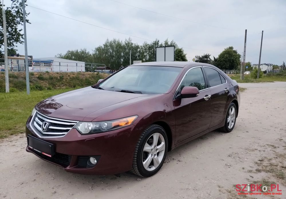 2011' Honda Accord 2.0 Executive photo #3