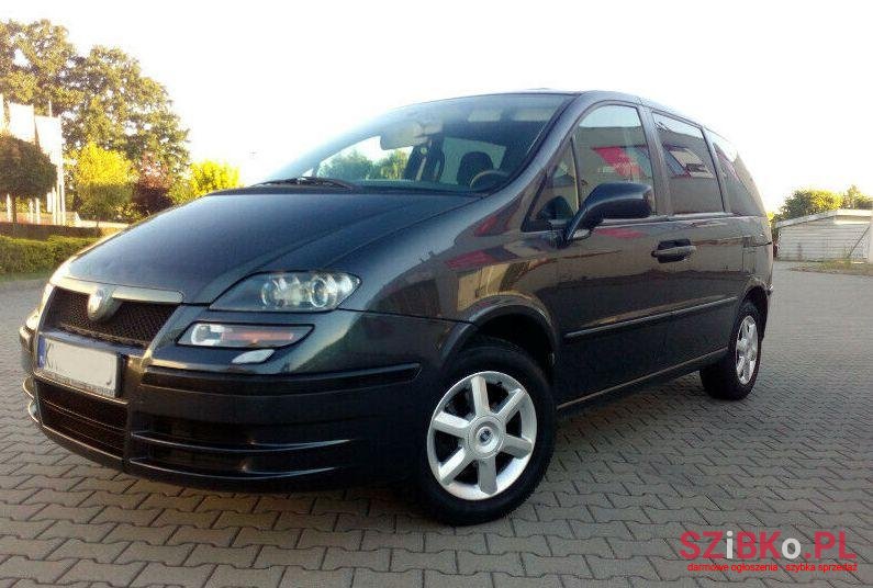 2005' Fiat Ulysse photo #1