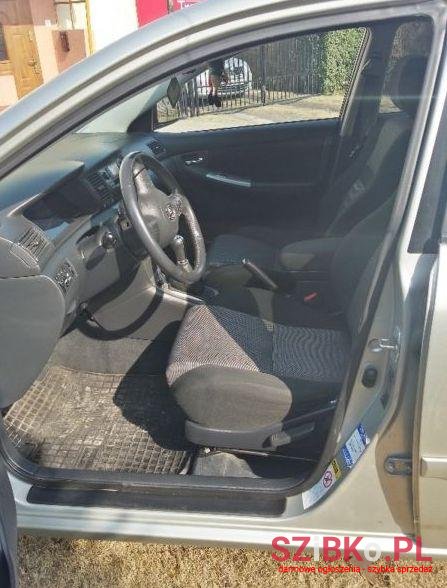 2007' Toyota Corolla photo #1