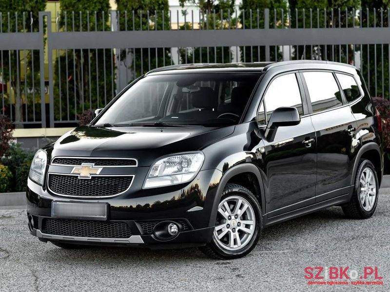 2010' Chevrolet Orlando 1.8 Ls+ photo #3