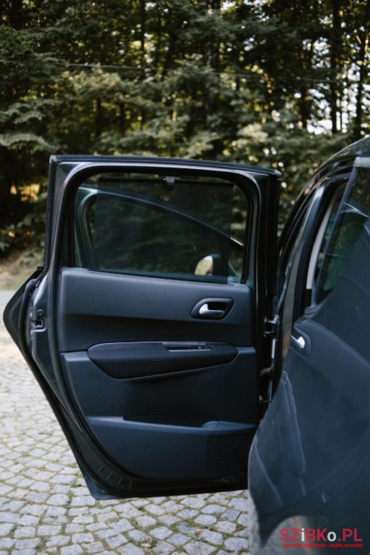 2010' Peugeot 3008 photo #5