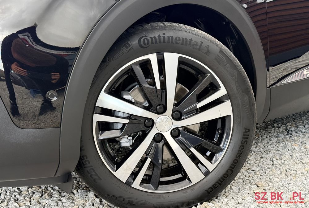 2019' Peugeot 3008 photo #3