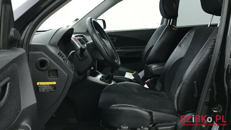 2006' Hyundai Tucson photo #5