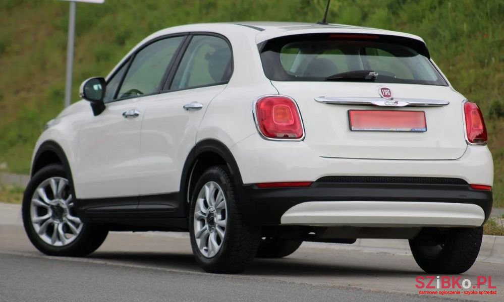 2016' Fiat 500X photo #3