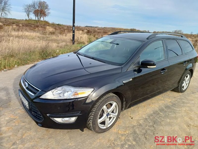 2011' Ford Mondeo photo #6