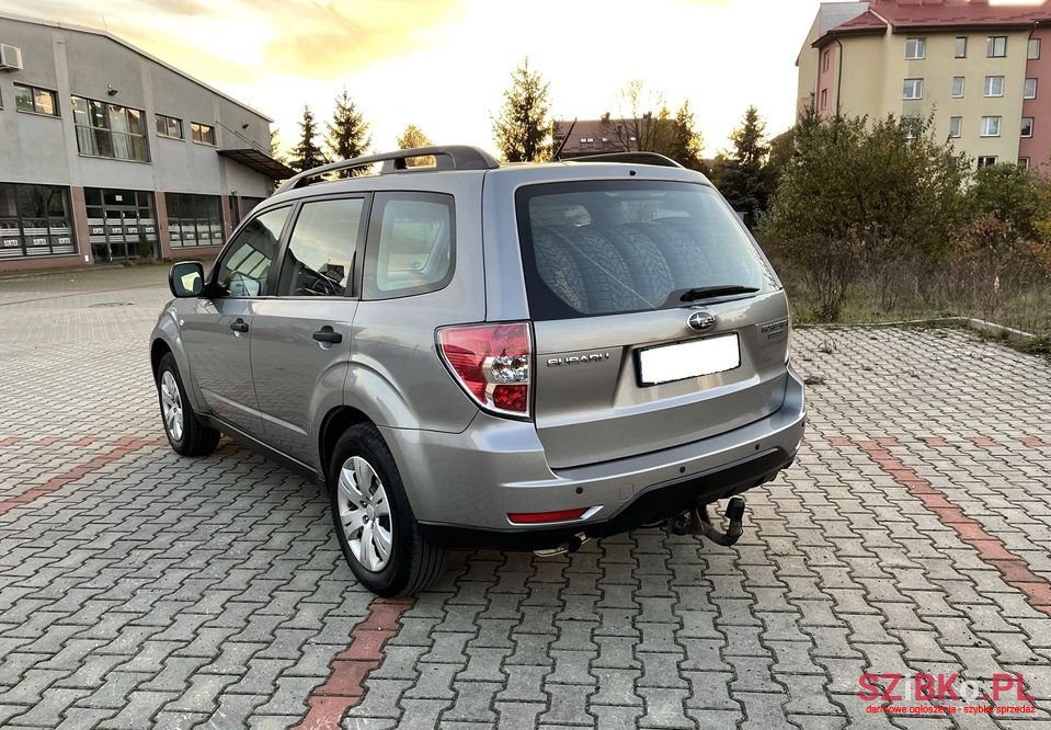2009' Subaru Forester photo #3