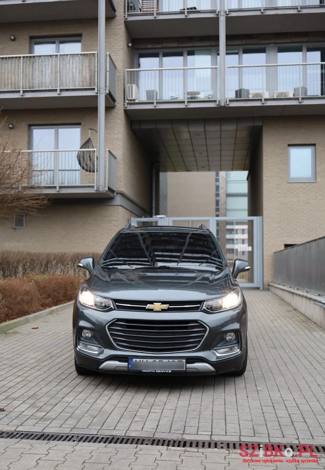 2016' Chevrolet Trax photo #2