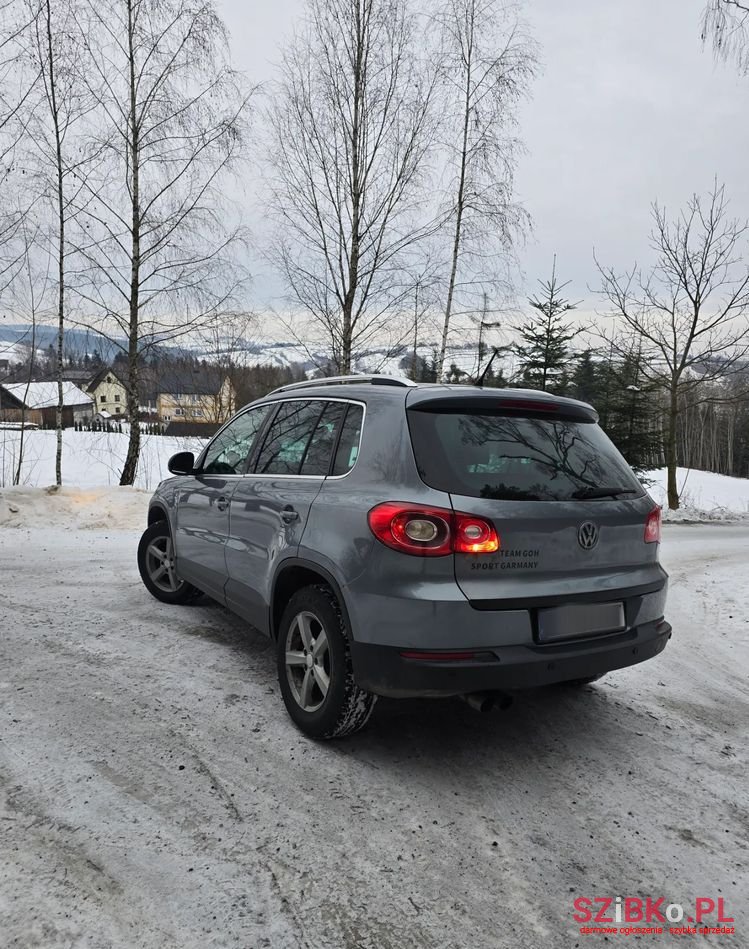 2008' Volkswagen Tiguan photo #3