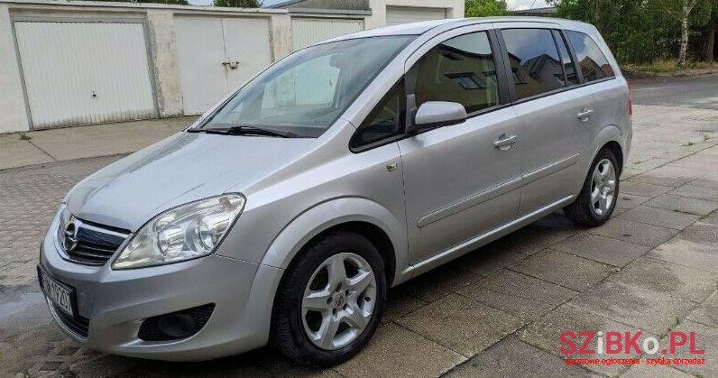 2008' Opel Zafira photo #1