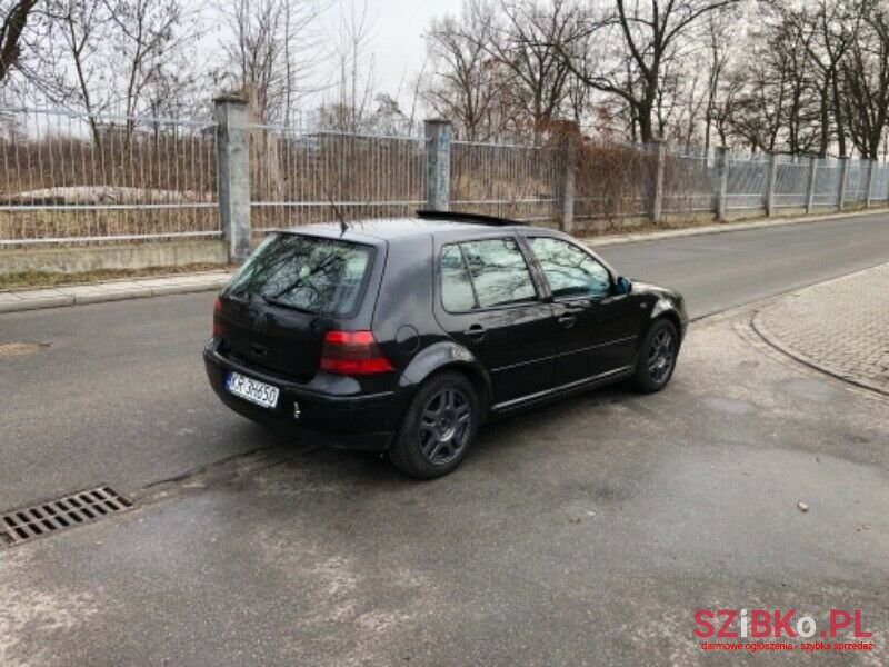 1999' Volkswagen Golf photo #6