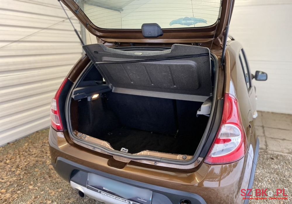 2012' Dacia Sandero Stepway 1.6 photo #5