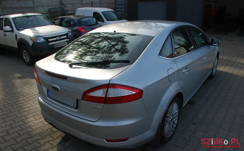 2008' Ford Mondeo 2.2 Tdci Ghia photo #3
