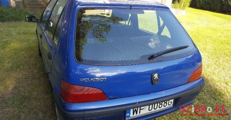 2002' Peugeot 106 photo #2
