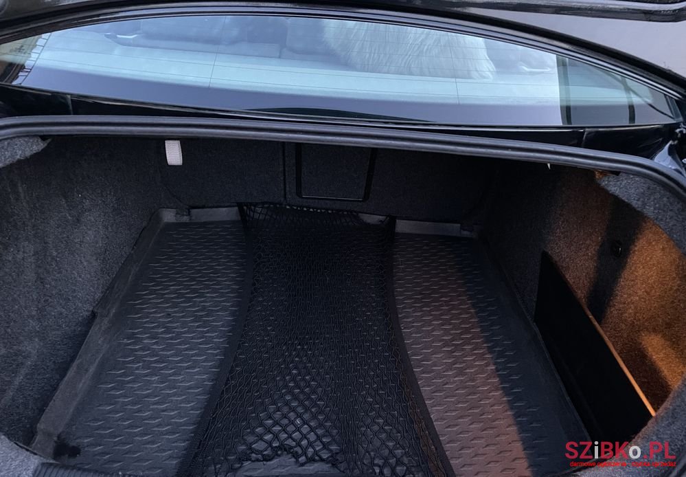 2009' Volkswagen Jetta photo #5