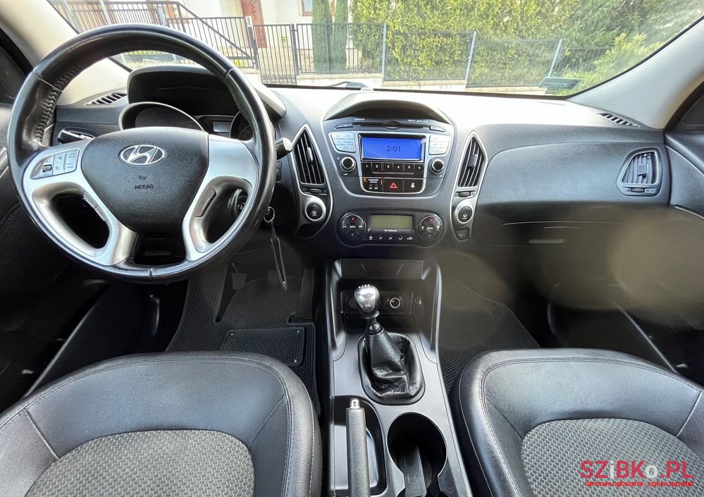 2012' Hyundai ix35 photo #5