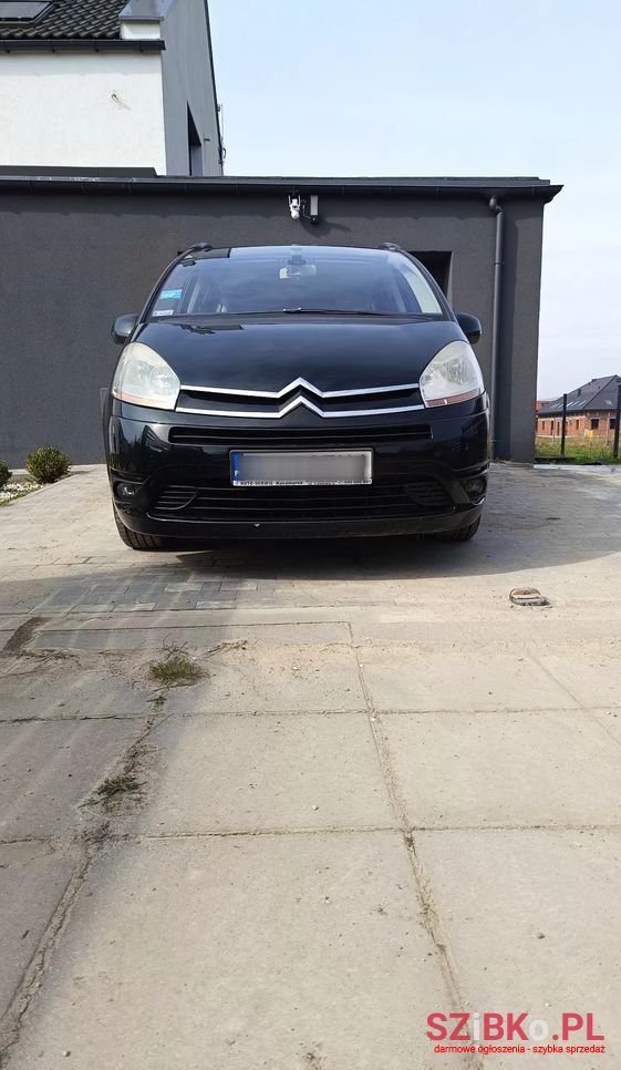 2010' Citroen C4 photo #3