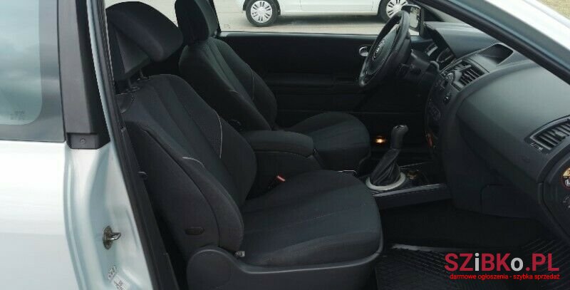 2003' Renault Megane photo #5