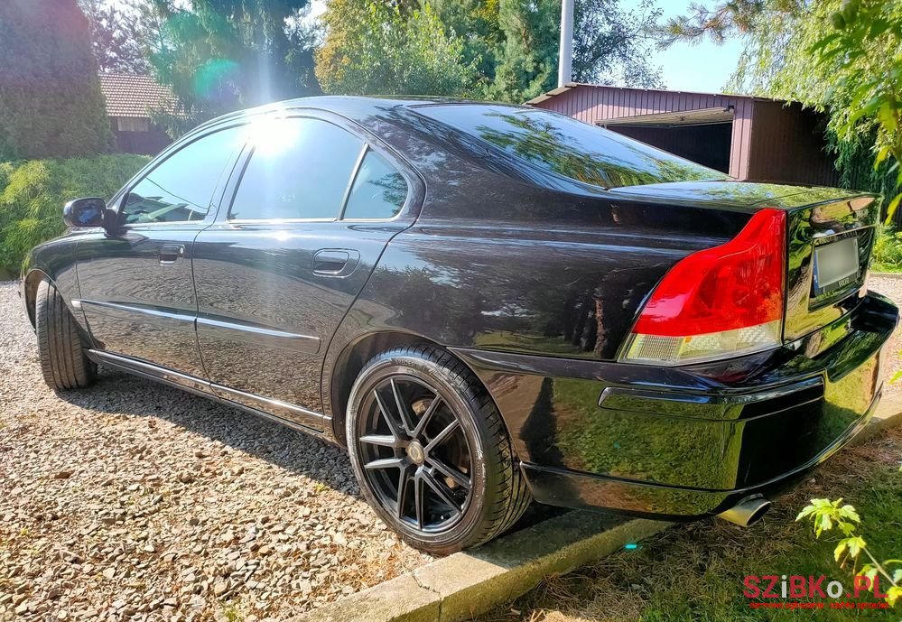 2002' Volvo S60 2.4 T photo #3