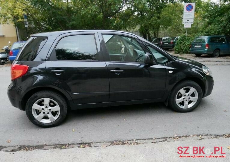 2009' Suzuki SX4 photo #5