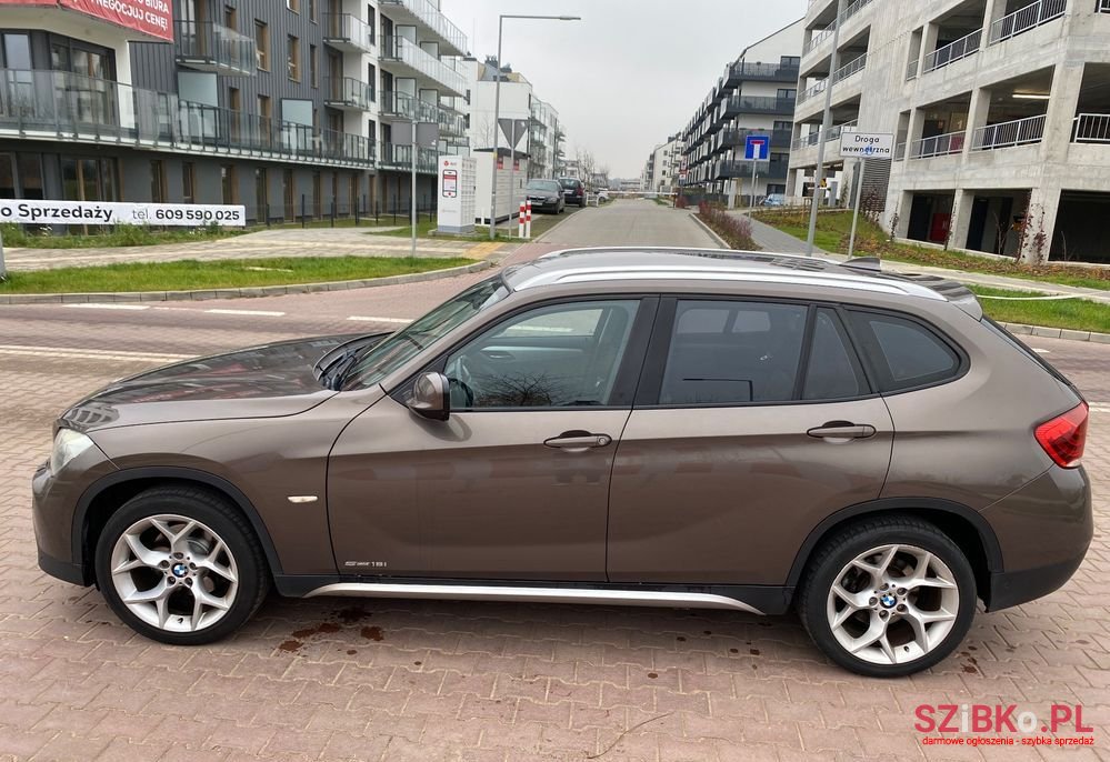 2011' BMW X1 Sdrive18I photo #3