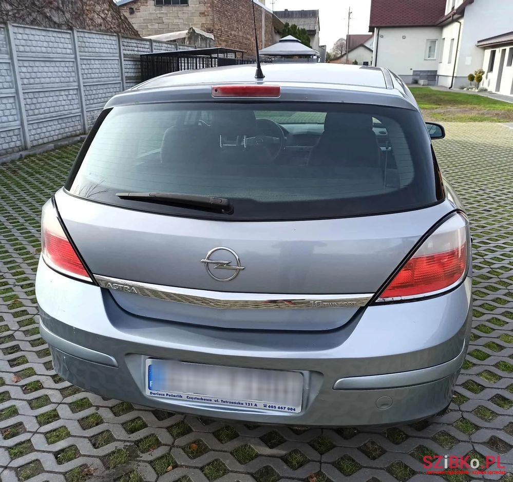2005' Opel Astra Iii 1.6 Enjoy photo #5