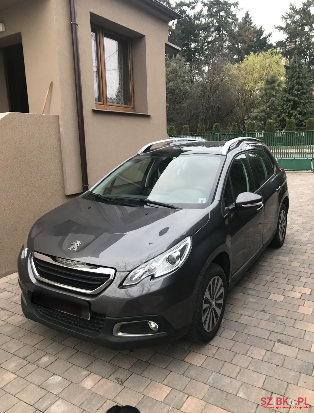 2014' Peugeot 2008 photo #2