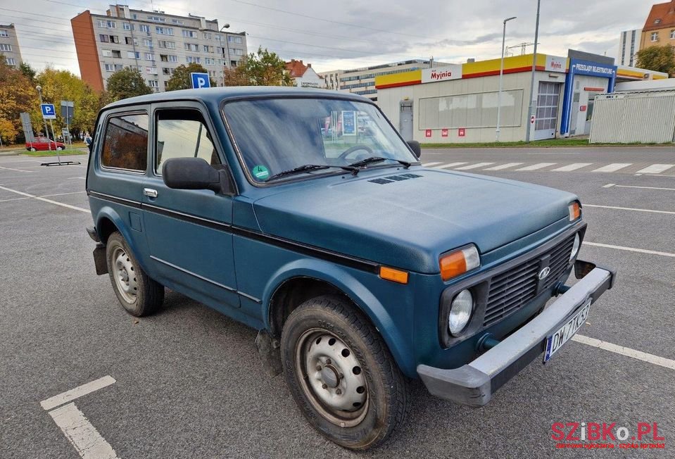 2011' Lada Niva photo #3