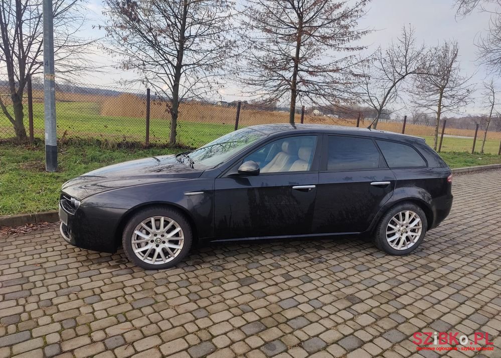 2007' Alfa Romeo 159 2.4Jtdm Sportiva photo #1