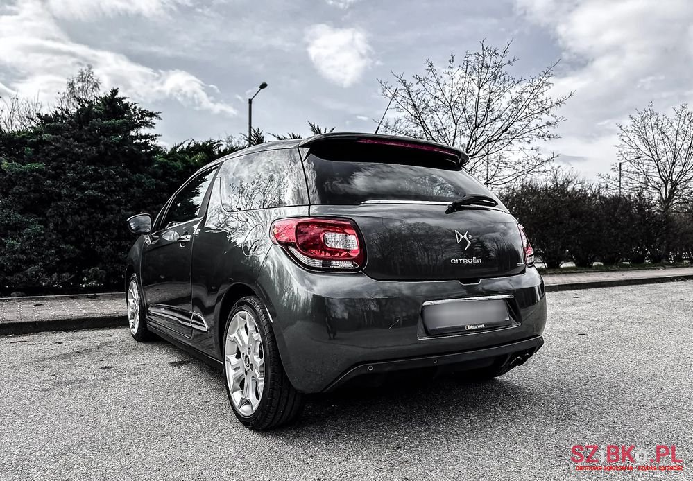 2011' Citroen DS3 1.6 Thp Sportchic photo #6