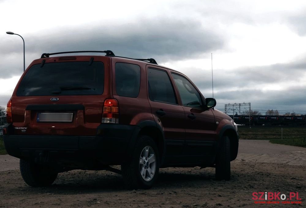 2004' Ford Maverick 3.0 V6 Limited photo #5