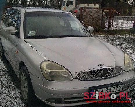 2000' Daewoo Nubira photo #1
