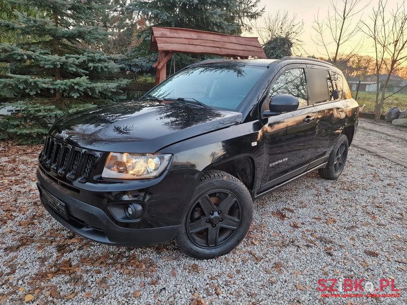 2012' Jeep Compass 2.0 4X2 Sport photo #2