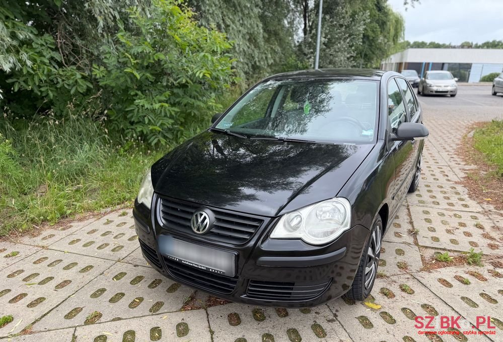 2007' Volkswagen Polo 1.2 Trendline photo #1